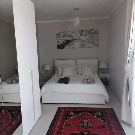 Soleluna 2 Apartment